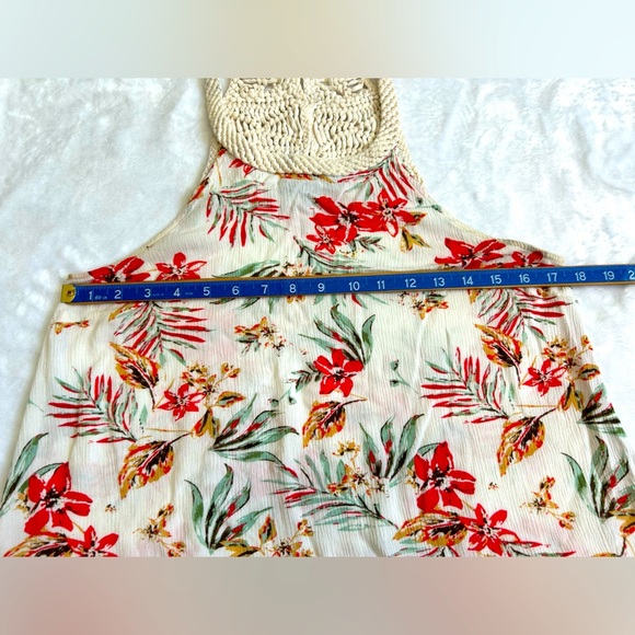 Lulus Floral Halter Top - Picture 4 of 6